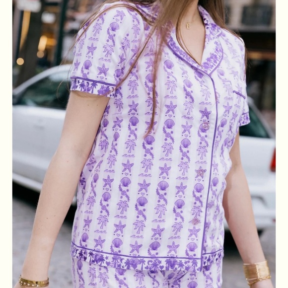 Pink Palm Puff Pajama Set - NEW WITH TAGS - Picture 4 of 4